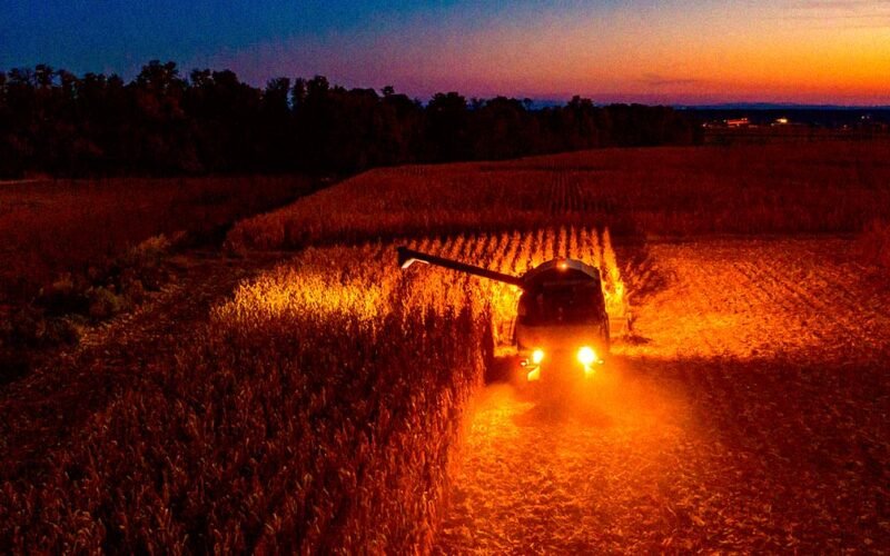 Tecnologia Verde: Tratores Inteligentes Transformam Agricultura Sustentável