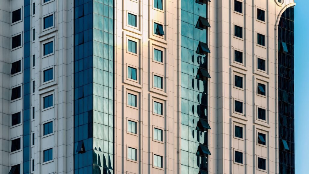 CFOs Lideram o Futuro ESG com IA e Soluções Integradas de Sustentabilidade 1 Sustentabilidade Inteligente: ERP Verdes Otimizam Relatórios ESG