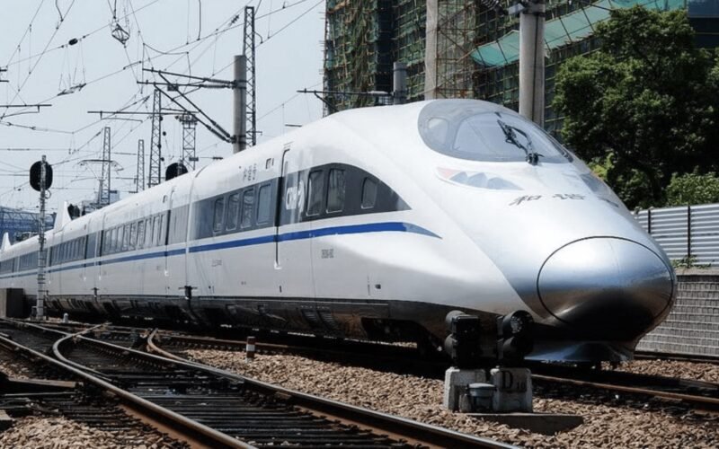 Novo CR450 Reforça Domínio da Engenharia em Alta Velocidade
