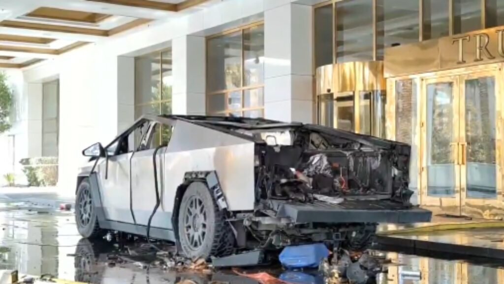 Novo: Engenharia Questiona Após Explosão de Cybertruck em Vegas