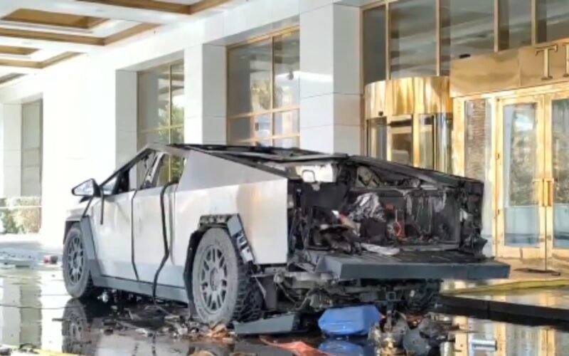 Novo: Engenharia Questiona Após Explosão de Cybertruck em Vegas