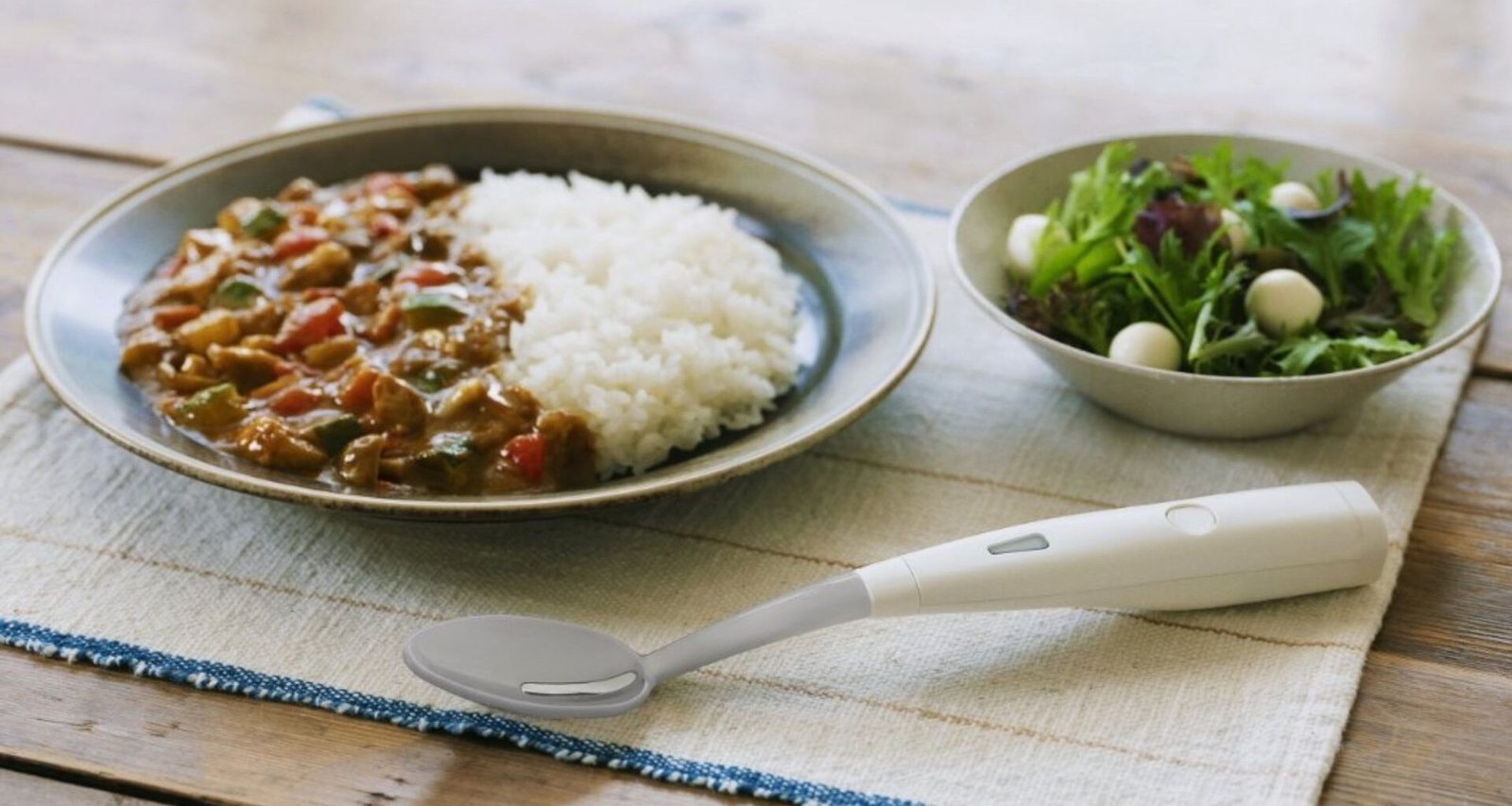 Engenharia Avançada: Colher Elétrica Revoluciona Dietas de Baixo Sódio