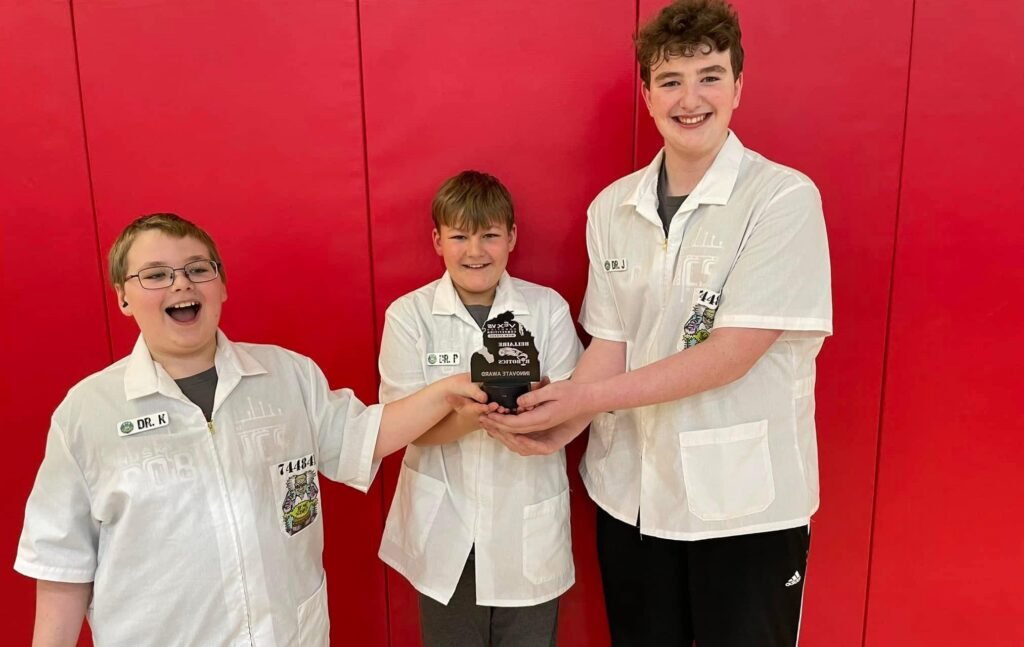 Melhor Engenharia: Equipe Benzie Central Ganha Prêmio Innovate