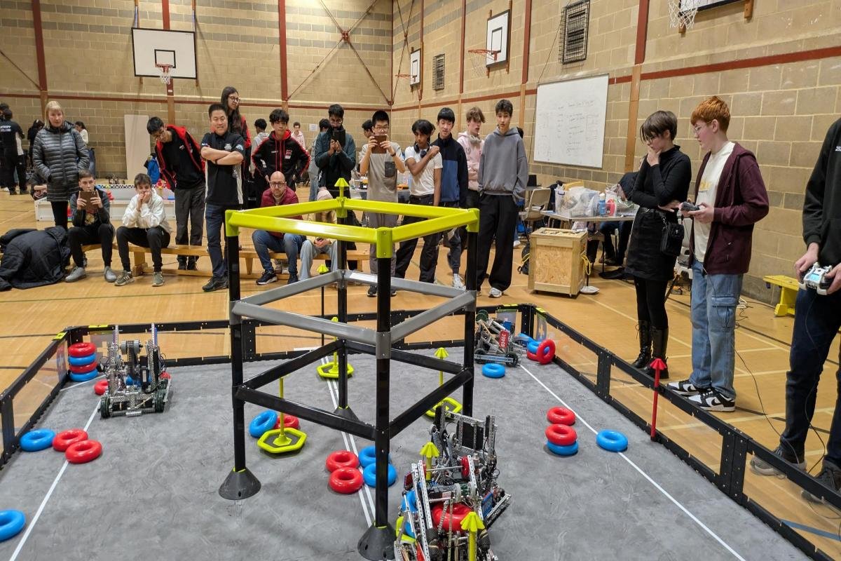 Novo Evento de Engenharia: Destaques da VEX na St Helena School