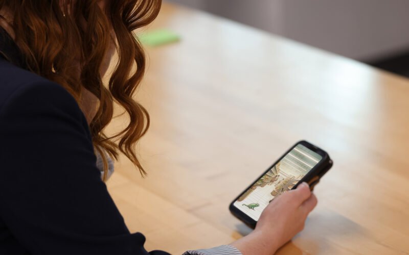 Novo Método Transforma Engenharia em Experiência Linguística