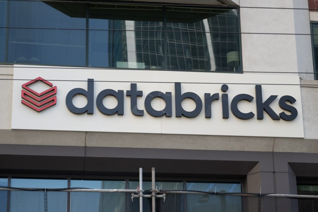 Novo Investimento Impulsiona Databricks na Engenharia Global