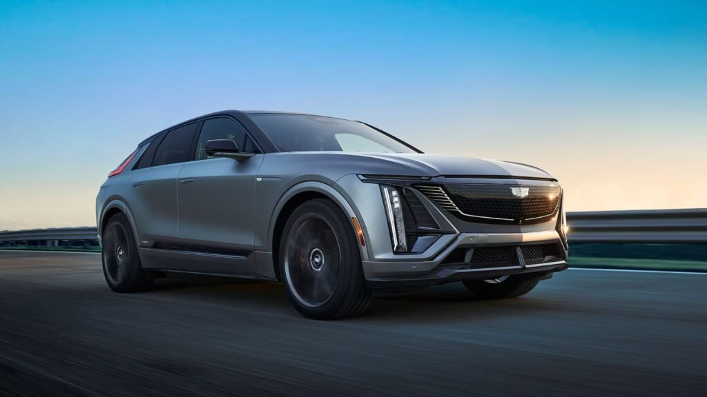 Novo Cadillac Lyriq-V Eleva Engenharia com Aceleração Recorde