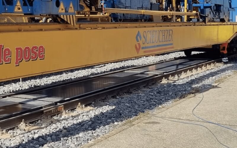 Novo Projeto de Engenharia Transforma Trilhos em Energia Solar