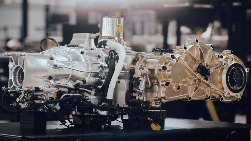 "Koenigsegg Gemera: Revolução em Supercarros com 2.269 HP e Tecnologia Freevalve" 1 Novo Gemera de 2300 HP Revoluciona Engenharia Automotiva